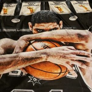 Tim Duncan t shirt